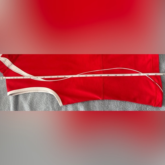 Lululemon: Women’s Sleeveless Full Zip-Up Top (ptp approx 16.5in) - Picture 12 of 12